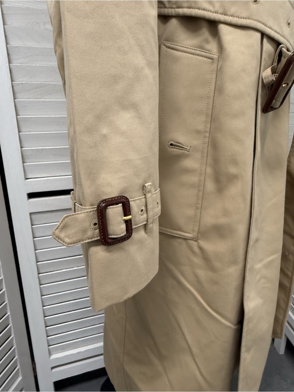 Burberry Honey-Beige Chelsea Heritage Trench Coat with Belt - Picture 9 of 16